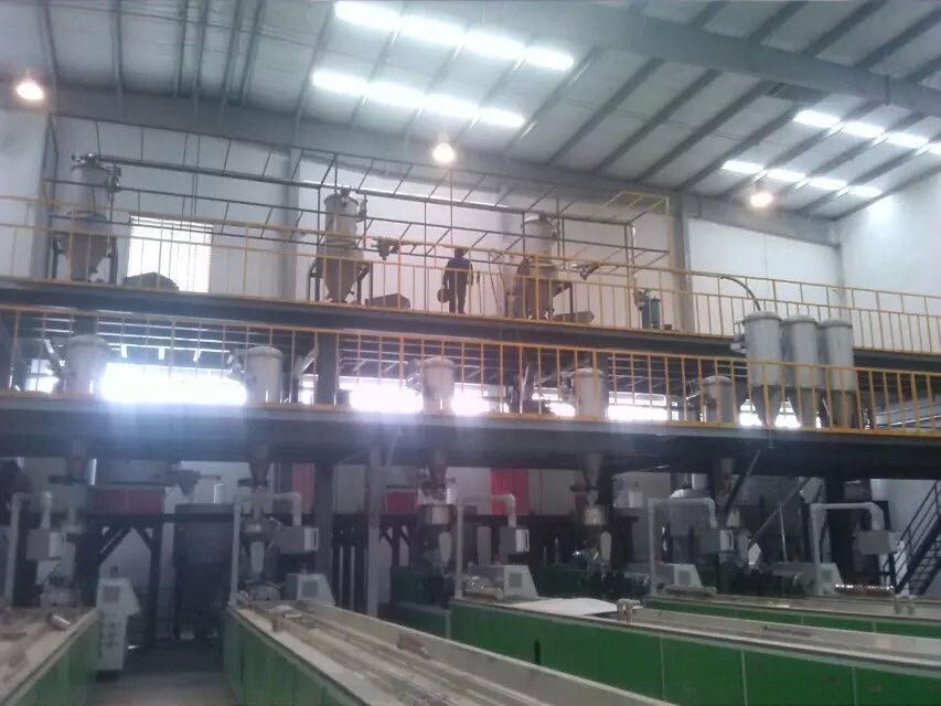 Sistema de alimentación de mezcla automática de PVC China